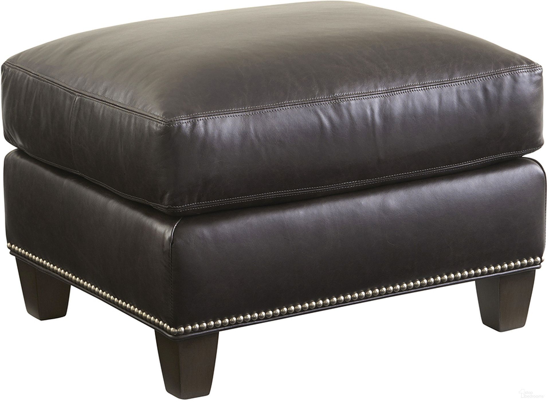 The appearance of Lexington Leather Carrera Strada Leather Ottoman designed by Lexington in the modern / contemporary interior design. This gray piece of furniture was selected by 1StopBedrooms from Lexington Leather Collection to add a touch of cosiness and style into your home. Sku: LL7728-44-40. Material: Leather.