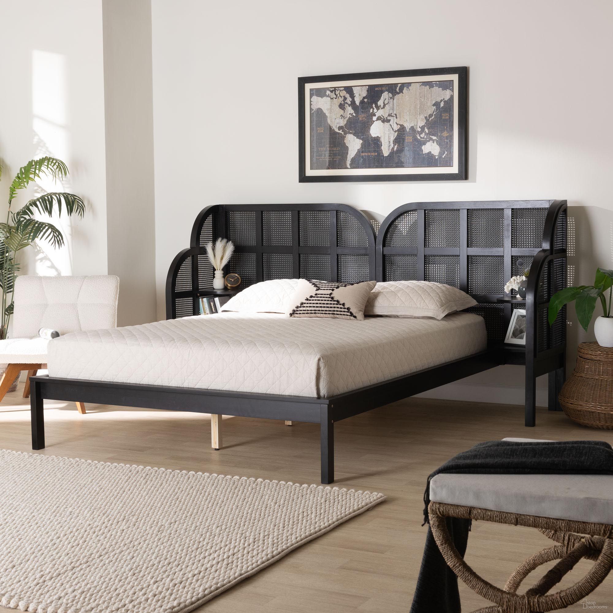 Cascadia Wood Wingback Queen Platform Bed In Ebony Black