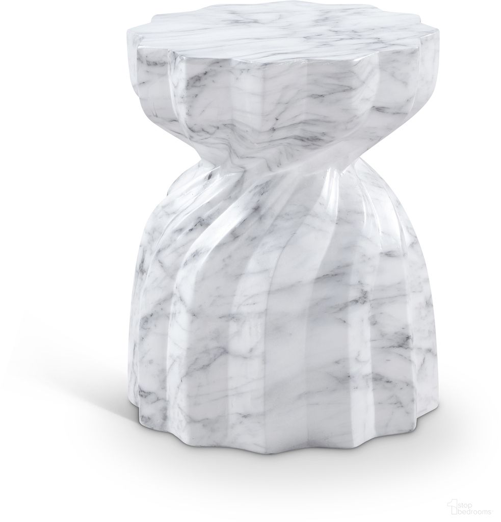 The appearance of Caserta Marble Finish Concrete End Table In White designed by Meridian in the modern / contemporary interior design. This white piece of furniture  was selected by 1StopBedrooms from Caserta Collection to add a touch of cosiness and style into your home. Sku: 99048White-ET. Material: Concrete.