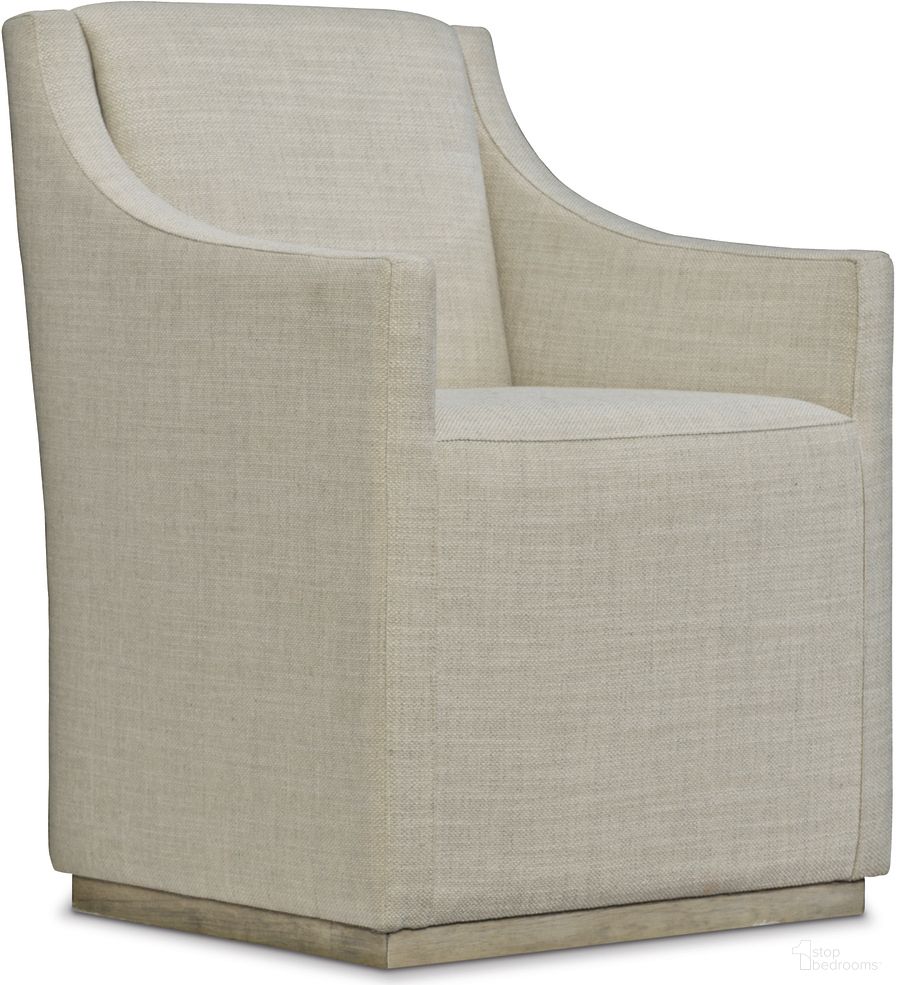 The appearance of Casey Arm Chair designed by Bernhardt in the transitional interior design. This morel piece of furniture  was selected by 1StopBedrooms from Highland Park Collection to add a touch of cosiness and style into your home. Sku: 398504G. Material: Fabric. Chair Type: Arm Chair.