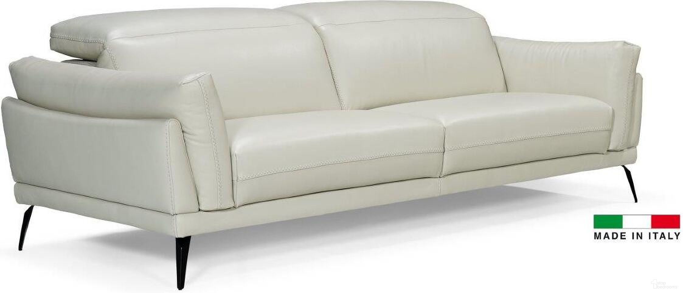 The appearance of Casino Sofa Light Grey designed by Bellini Modern Living in the modern / contemporary interior design. This light grey piece of furniture  was selected by 1StopBedrooms from Casino Collection to add a touch of cosiness and style into your home. Sku: Casino S LGY. Material: Full Grain Leather.