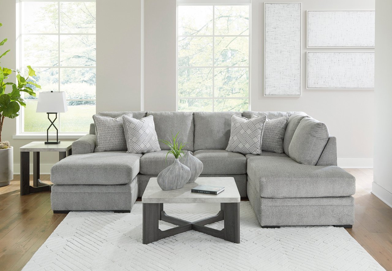Casselbury 2 Piece Raf Sectional With