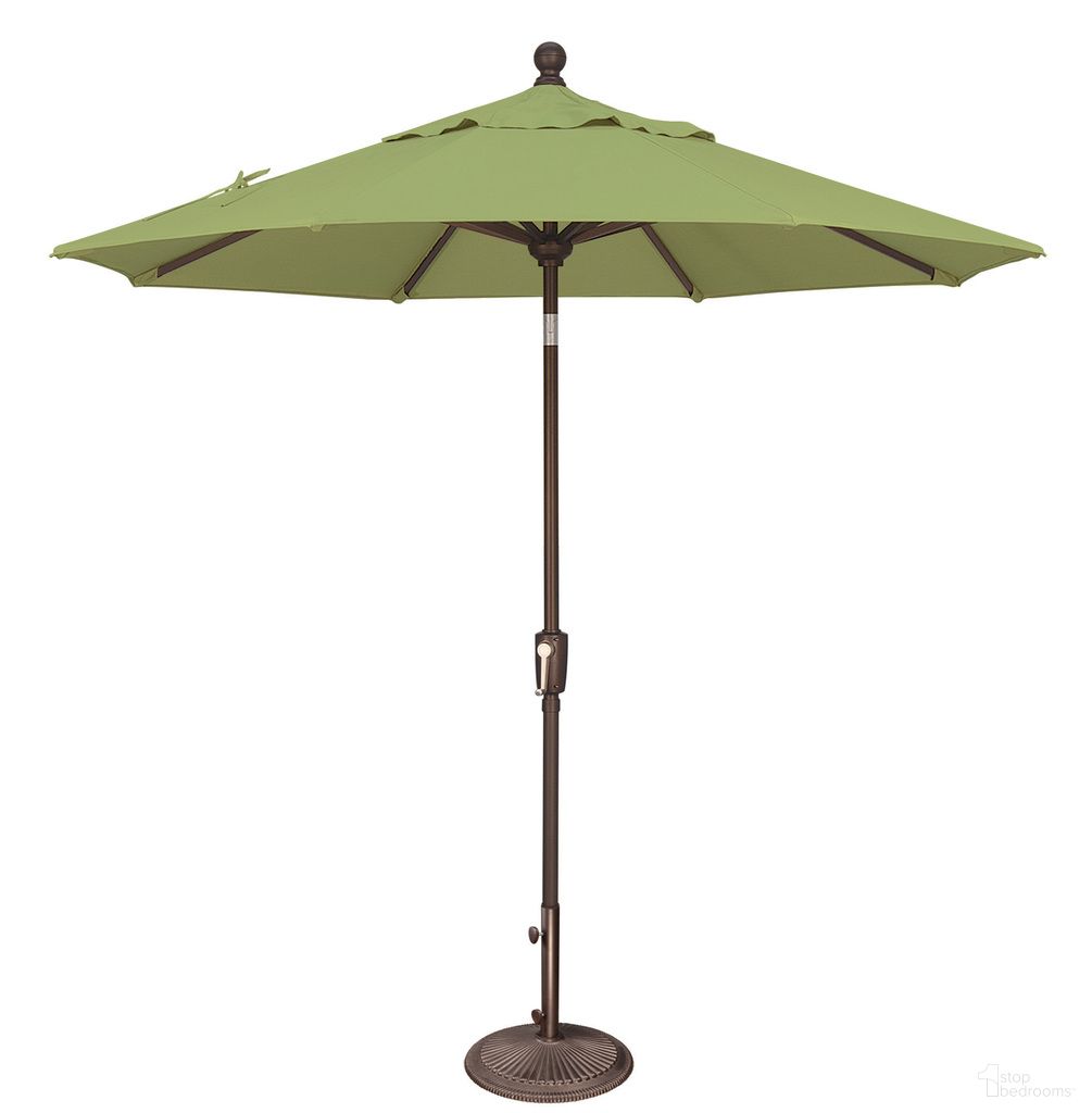 The appearance of Catalina 7.5' Octagon Push Button Tilt Umbrella In Ginkgo designed by Simplyshade in the traditional interior design. This ginkgo piece of furniture was selected by 1StopBedrooms from Catalina Collection to add a touch of cosiness and style into your home. Sku: SSUM92-75-00/54011. Material: Acrylic.