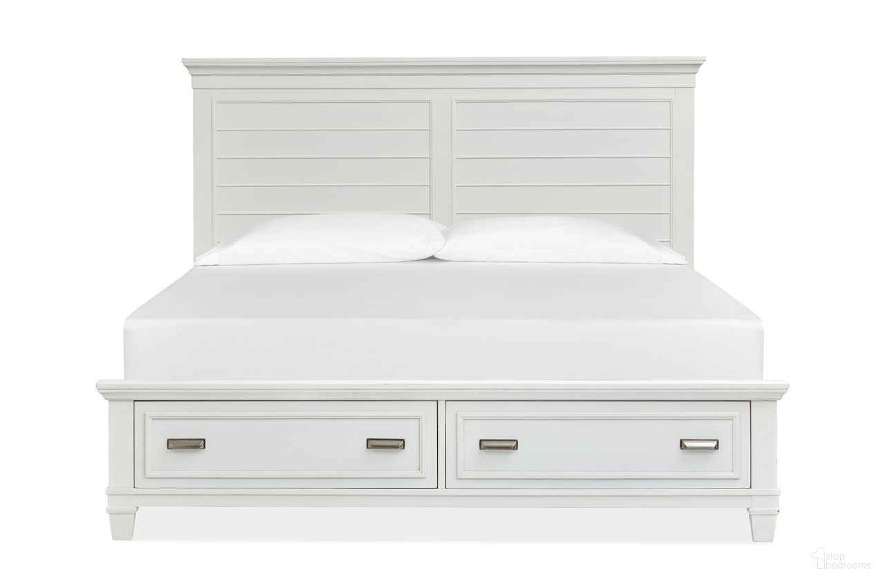The appearance of Charleston Queen Panel Storage Bed In White designed by Magnussen in the country / farmhouse interior design. This white piece of furniture was selected by 1StopBedrooms from Charleston Collection to add a touch of cosiness and style into your home. Sku: B5611-54HWH;B5611-54RWH;B5611-54SFWH. Bed Type: Storage Bed. Bed Size: Queen. Material: MDF.