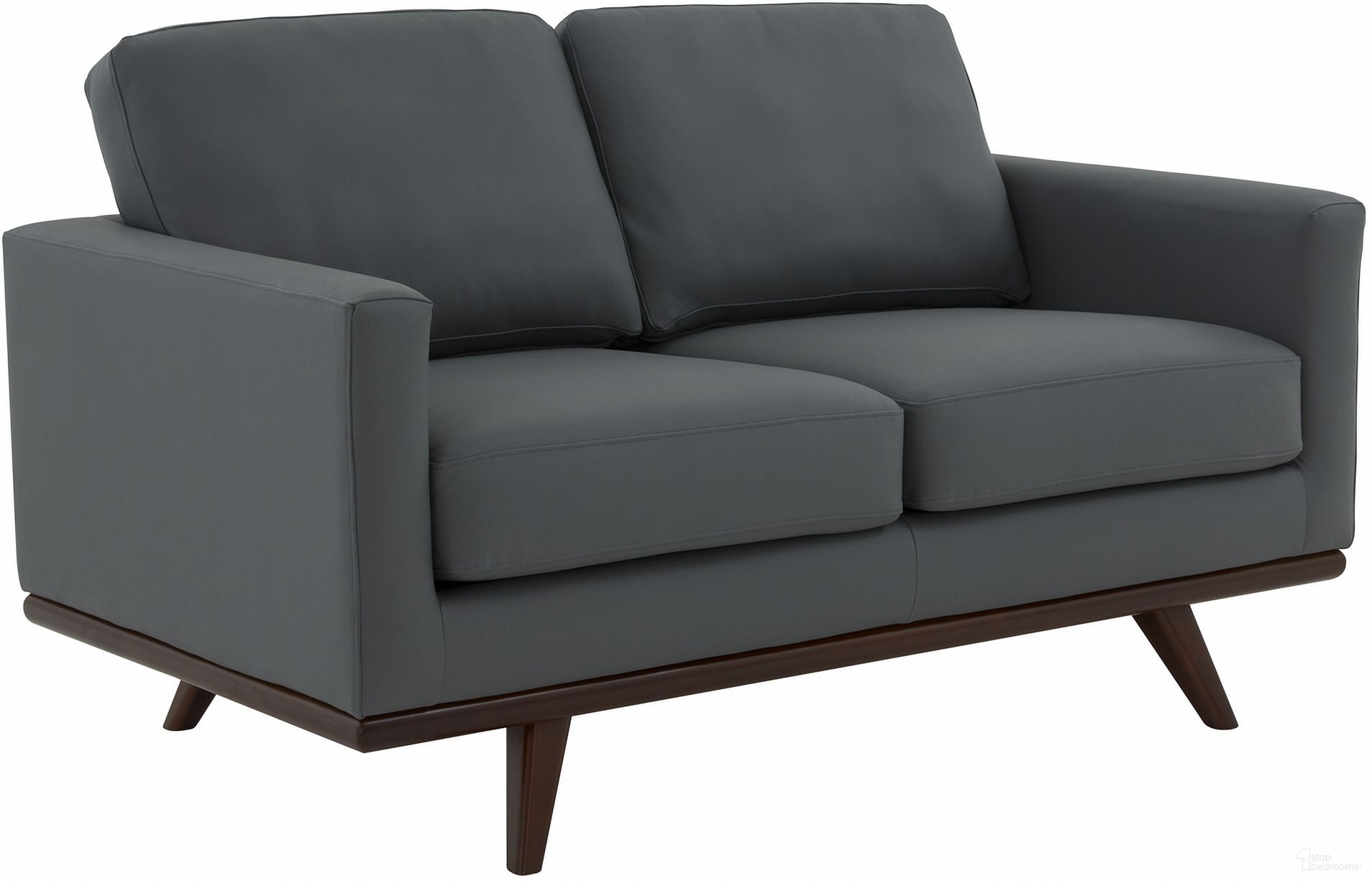 The appearance of Chester Leather Loveseat In Grey designed by LeisureMod in the modern / contemporary interior design. This grey piece of furniture was selected by 1StopBedrooms from Chester Collection to add a touch of cosiness and style into your home. Sku: CS58GR-L. Material: Leather.
