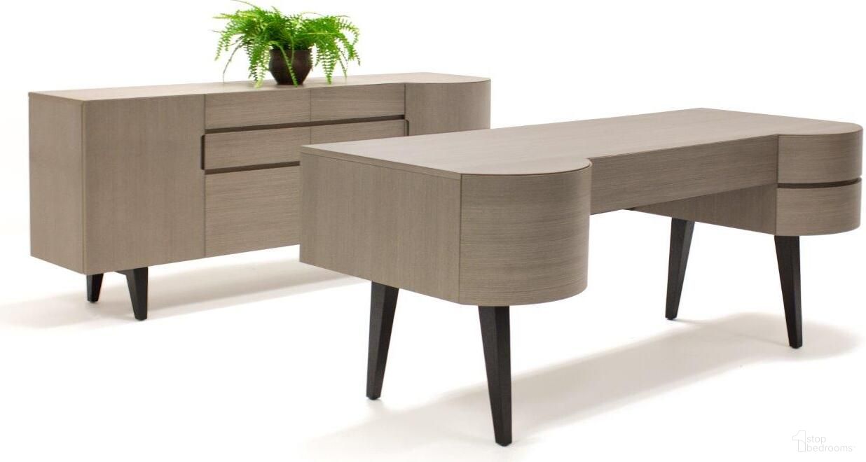 The appearance of Chloe Light Gray Desk designed by Sharelle Furnishings in the modern / contemporary interior design. This light gray piece of furniture was selected by 1StopBedrooms from Chloe Collection to add a touch of cosiness and style into your home. Sku: CHLOE-LGR-DESK.