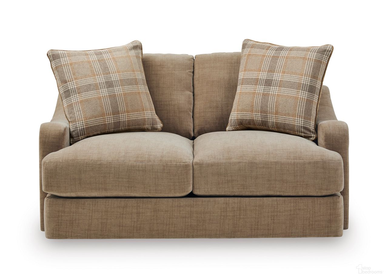 ChloeeAnne Loveseat In Honey