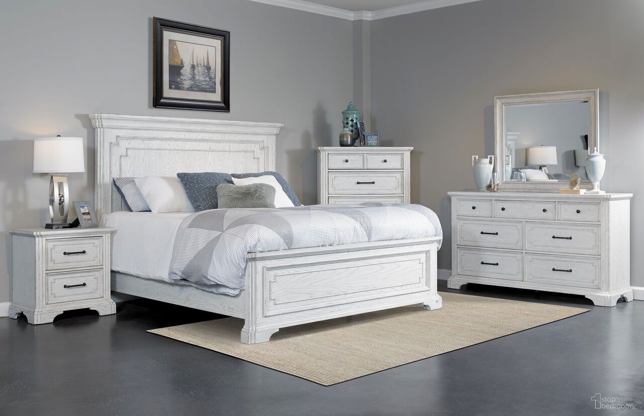 The appearance of Clara Panel Bedroom Set In White Mist designed by Alpine in the modern / contemporary interior design. This white mist piece of furniture was selected by 1StopBedrooms from Clara Collection to add a touch of cosiness and style into your home. Sku: F7653Q;F7653-12. Bed Size: California King. Material: Oak Veneer.