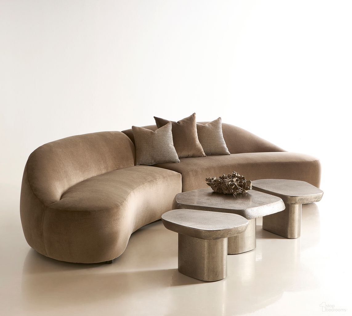 The appearance of Clawson Graphite Freeform Large Occassional Table Set designed by Bernhardt in the modern / contemporary interior design. This graphite piece of furniture  was selected by 1StopBedrooms from Clawson Collection to add a touch of cosiness and style into your home. Sku: 338014A;338124. Material: Aluminum.