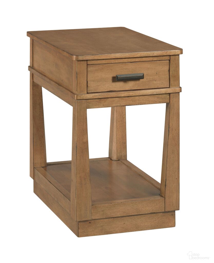 Clifton Charging Chairside Table In Gingersnap