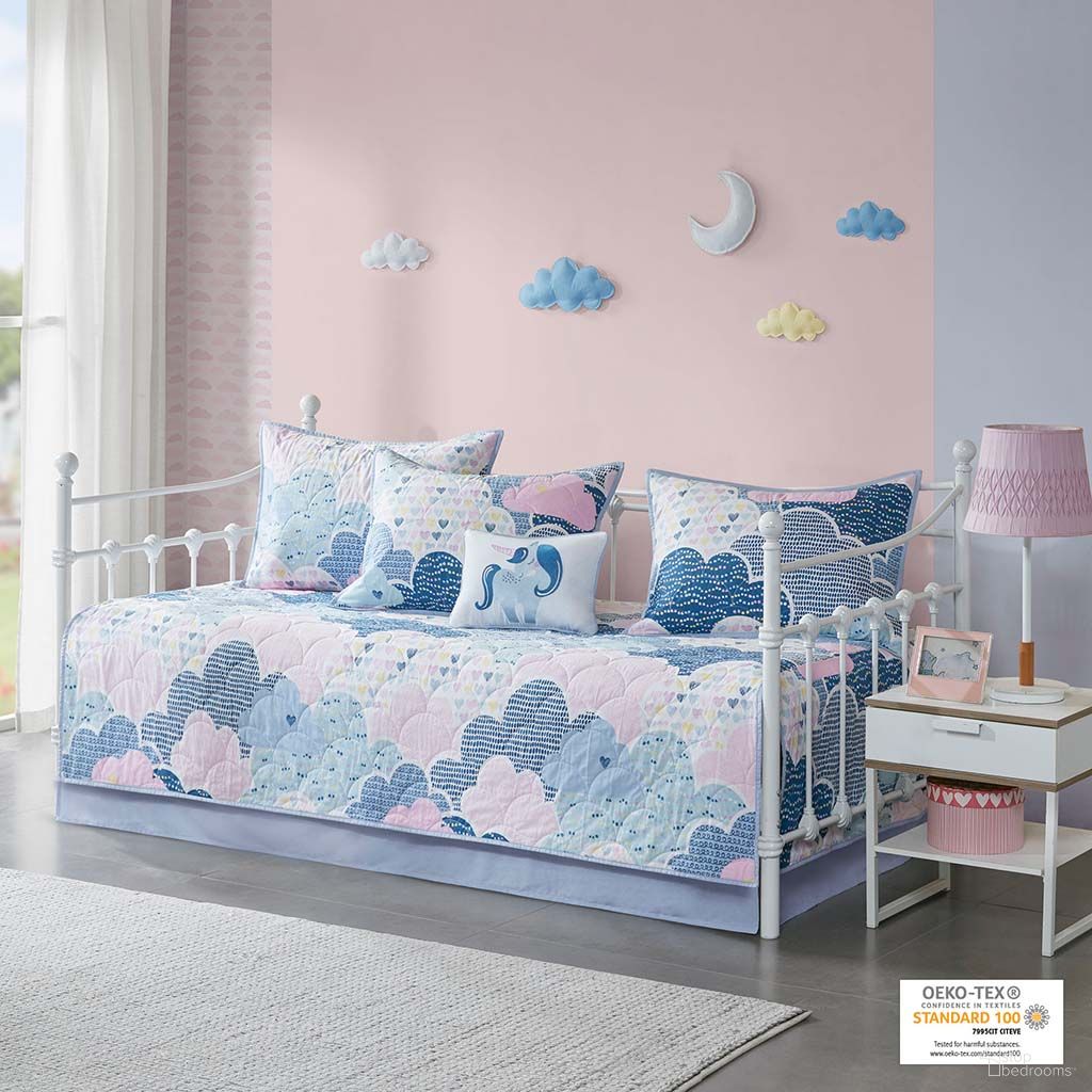 The appearance of Cloud Cotton Printed 6 Piece Daybed Set In Blue designed by Olliix in the transitional interior design. This blue piece of furniture was selected by 1StopBedrooms from Cloud Collection to add a touch of cosiness and style into your home. Sku: UHK13-0084. Material: Polyester. Bed Size: Twin.