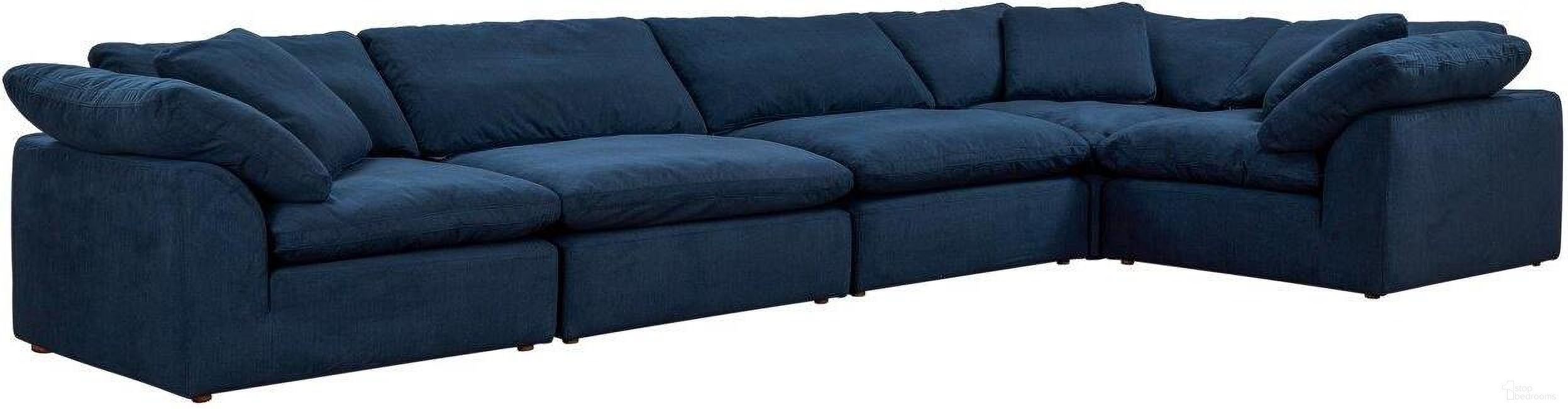 The appearance of Cloud Puff Navy Blue 5 Piece Slipcovered Modular Sectional Sofa designed by Sunset Trading in the modern / contemporary interior design. This navy blue piece of furniture  was selected by 1StopBedrooms from Cloud Puff Collection to add a touch of cosiness and style into your home. Sku: SU-145851-391049;SU-145851-391049;SU-145851-391049;SU-145837-391049;SU-145837-391049. Material: Performance Fabric. Layout: L-Shape.