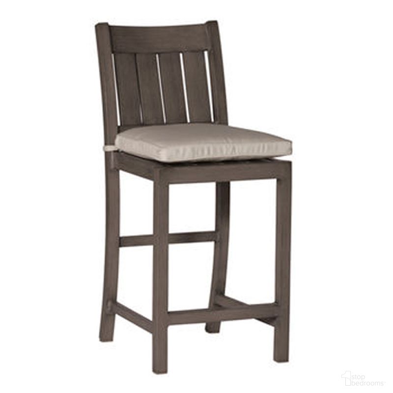 The appearance of Club Aluminum 24 Inch Counter Stool In Verona Fossil designed by Summer Classics in the transitional interior design. This verona fossil piece of furniture was selected by 1StopBedrooms from Club Aluminum Collection to add a touch of cosiness and style into your home. Sku: 332831+C013H3120N. Material: Aluminum.