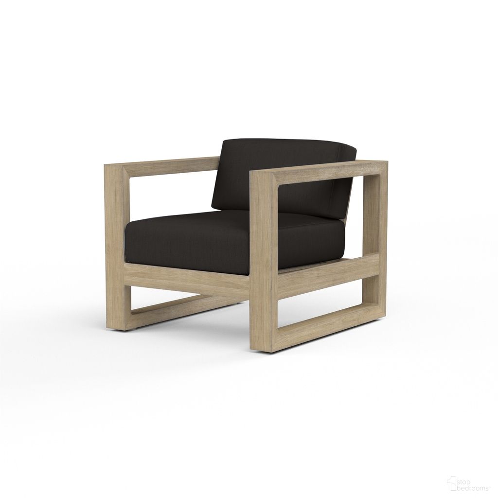The appearance of Coastal Teak Club Chair in Spectrum Carbon designed by Sunset West in the modern / contemporary interior design. This spectrum carbon piece of furniture  was selected by 1StopBedrooms from Coastal Teak Collection to add a touch of cosiness and style into your home. Sku: SW5501-21-48085. Material: Teak.