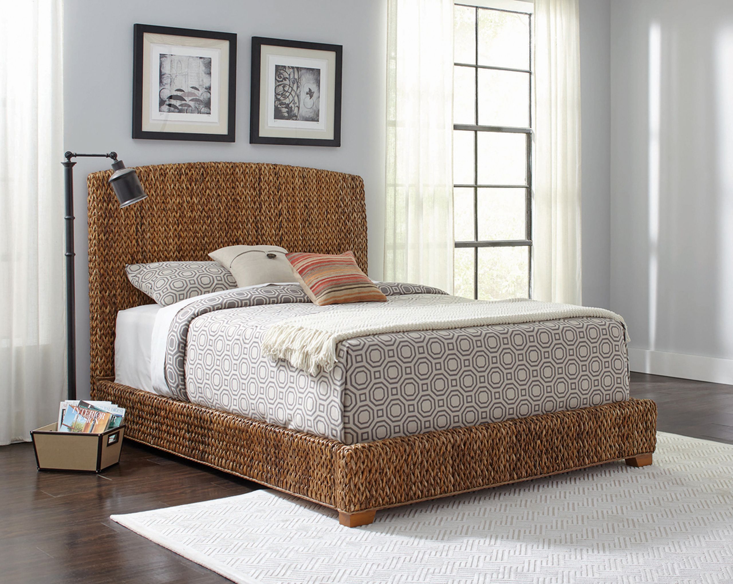 Coaster Laughton Banana Leaf Bed
