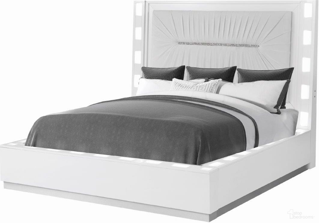 The appearance of Coco Led King Size Bed Made With Wood In Milky White designed by Galaxy Home Furnishings in the modern / contemporary interior design. This milky white piece of furniture  was selected by 1StopBedrooms from Coco Collection to add a touch of cosiness and style into your home. Sku: 659436367449-1;659436367449-2;659436367449-3;659436367449-4. Bed Type: Platform Bed. Material: Wood. Bed Size: King.