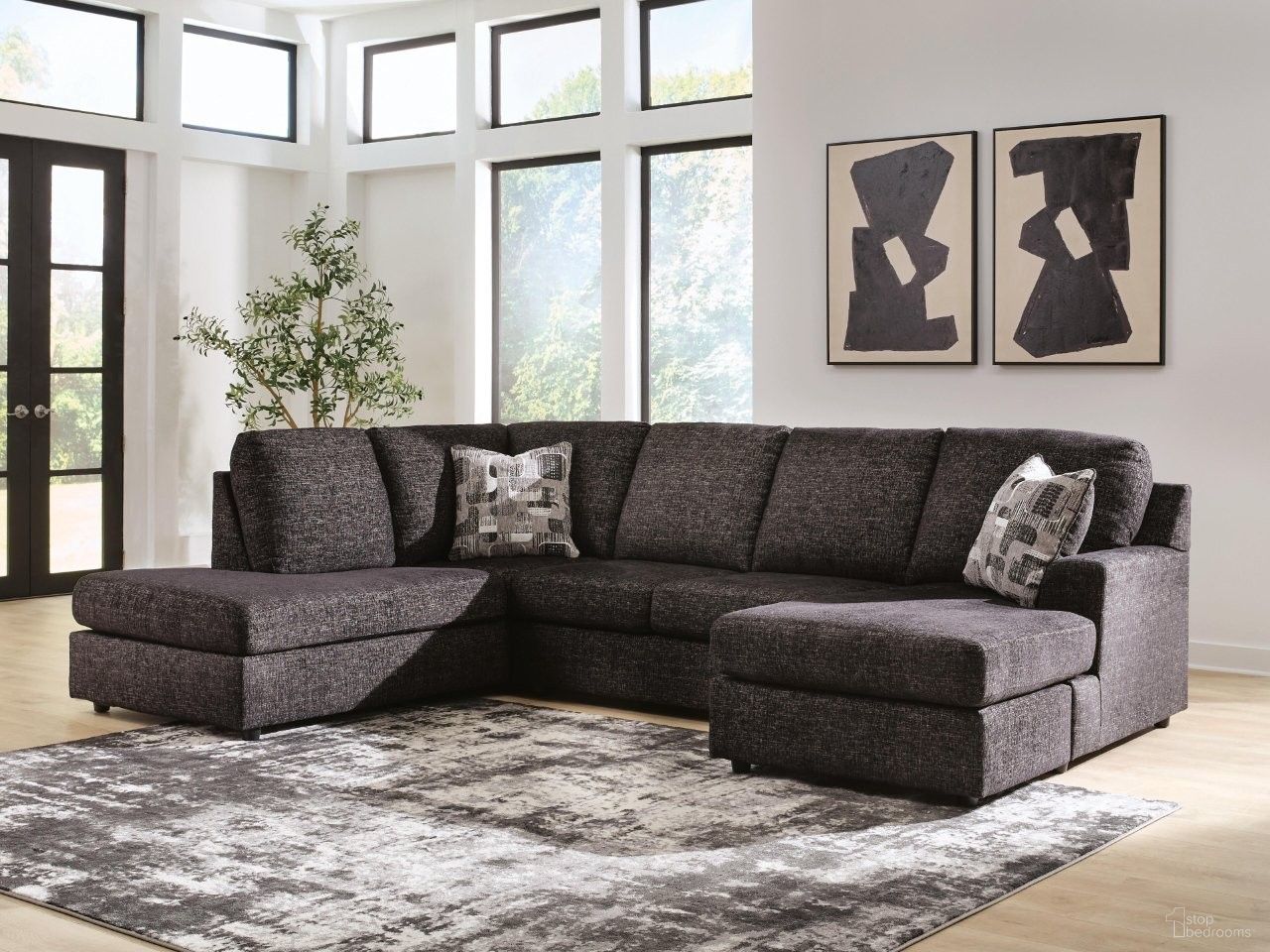 Colello 2-Piece Sectional with LAF Chaise In Onyx