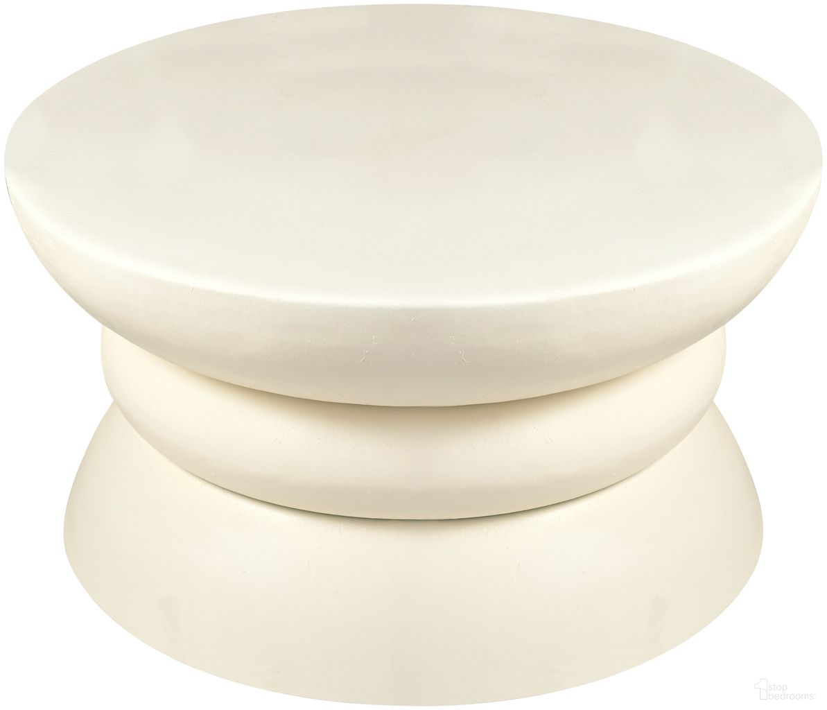 The appearance of Collins Aluminum Coffee Table In Cream designed by Meridian in the modern / contemporary interior design. This cream piece of furniture  was selected by 1StopBedrooms from Collins Collection to add a touch of cosiness and style into your home. Sku: 99030Cream-CT. Material: Aluminum.