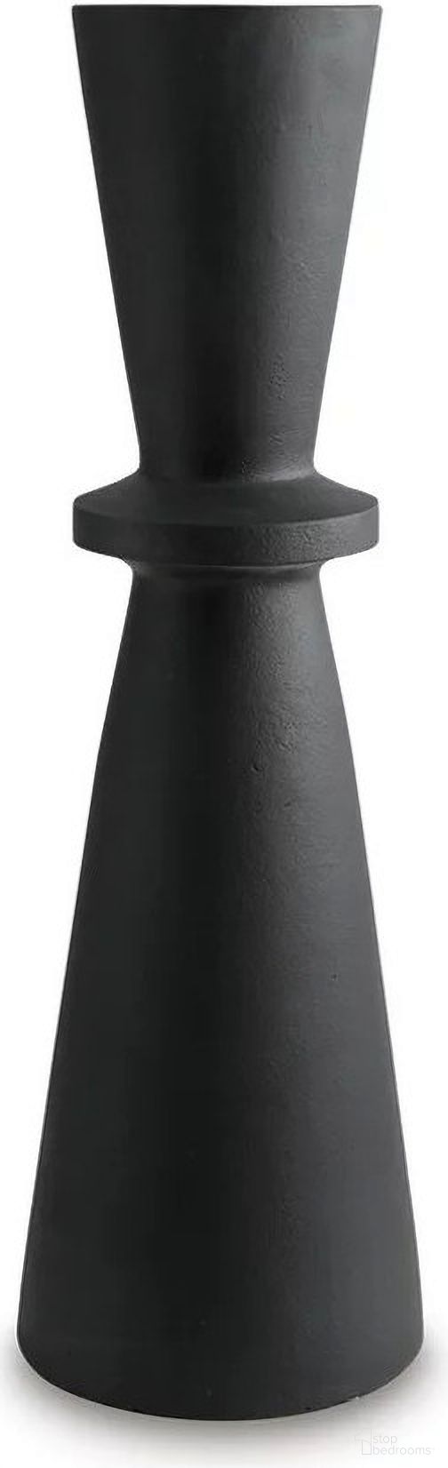 The appearance of Collisten Vase In Black designed by Signature Design by Ashley in the modern / contemporary interior design. This black piece of furniture was selected by 1StopBedrooms from Collisten Collection to add a touch of cosiness and style into your home. Sku: A2000663. Material: Resin.