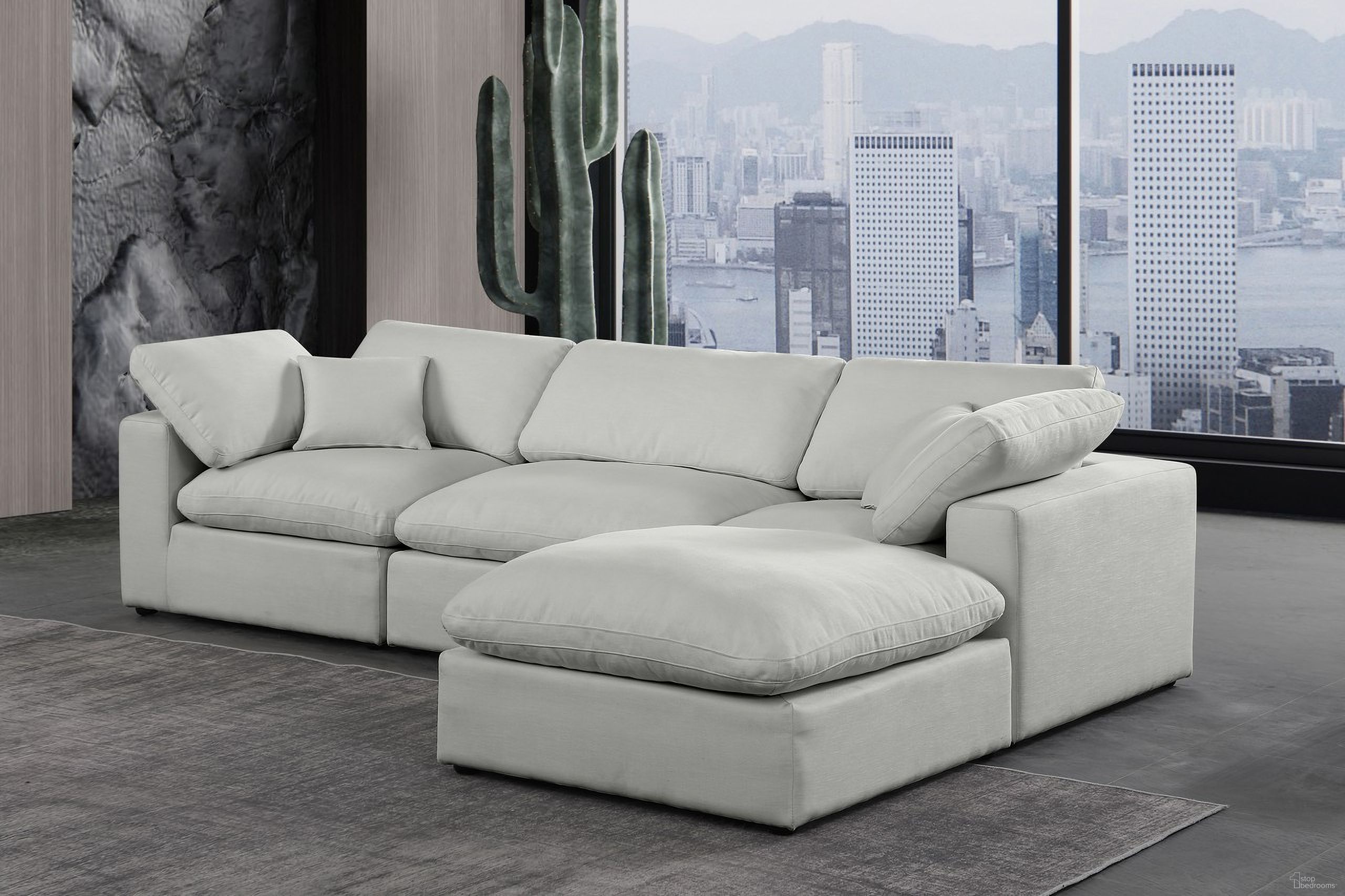 The appearance of Comfy Linen Textured Fabric 4 Piece Modular Sectional In Grey designed by Meridian in the modern / contemporary interior design. This grey piece of furniture was selected by 1StopBedrooms from Comfy Collection to add a touch of cosiness and style into your home. Sku: 187Grey-Armless;187Grey-Corner;187Grey-Corner;187Grey-Ott. Material: Linen. Layout: Modular.