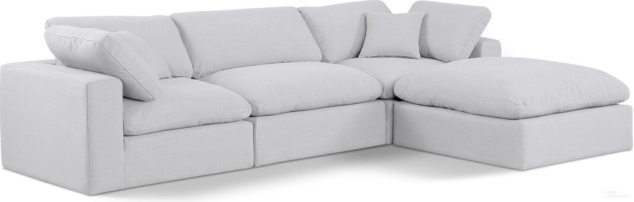 The appearance of Comfy Linen Textured Fabric 4 Piece Modular Sectional In White designed by Meridian in the modern / contemporary interior design. This white piece of furniture was selected by 1StopBedrooms from Comfy Collection to add a touch of cosiness and style into your home. Sku: 187White-Armless;187White-Corner;187White-Corner;187White-Ott. Material: Linen. Layout: Modular.