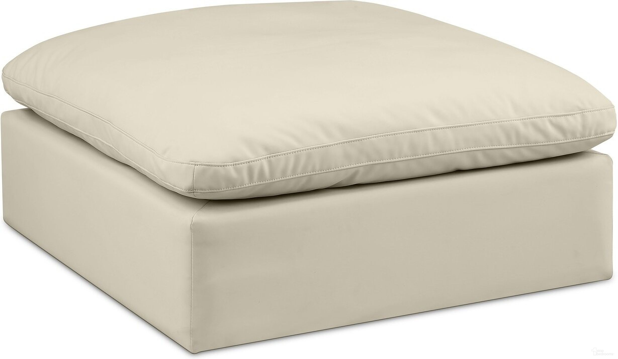 The appearance of Comfy Vegan Leather Modular Ottoman In Cream designed by Meridian in the modern / contemporary interior design. This cream piece of furniture was selected by 1StopBedrooms from Comfy Collection to add a touch of cosiness and style into your home. Sku: 188Cream-Ott. Material: Wood.