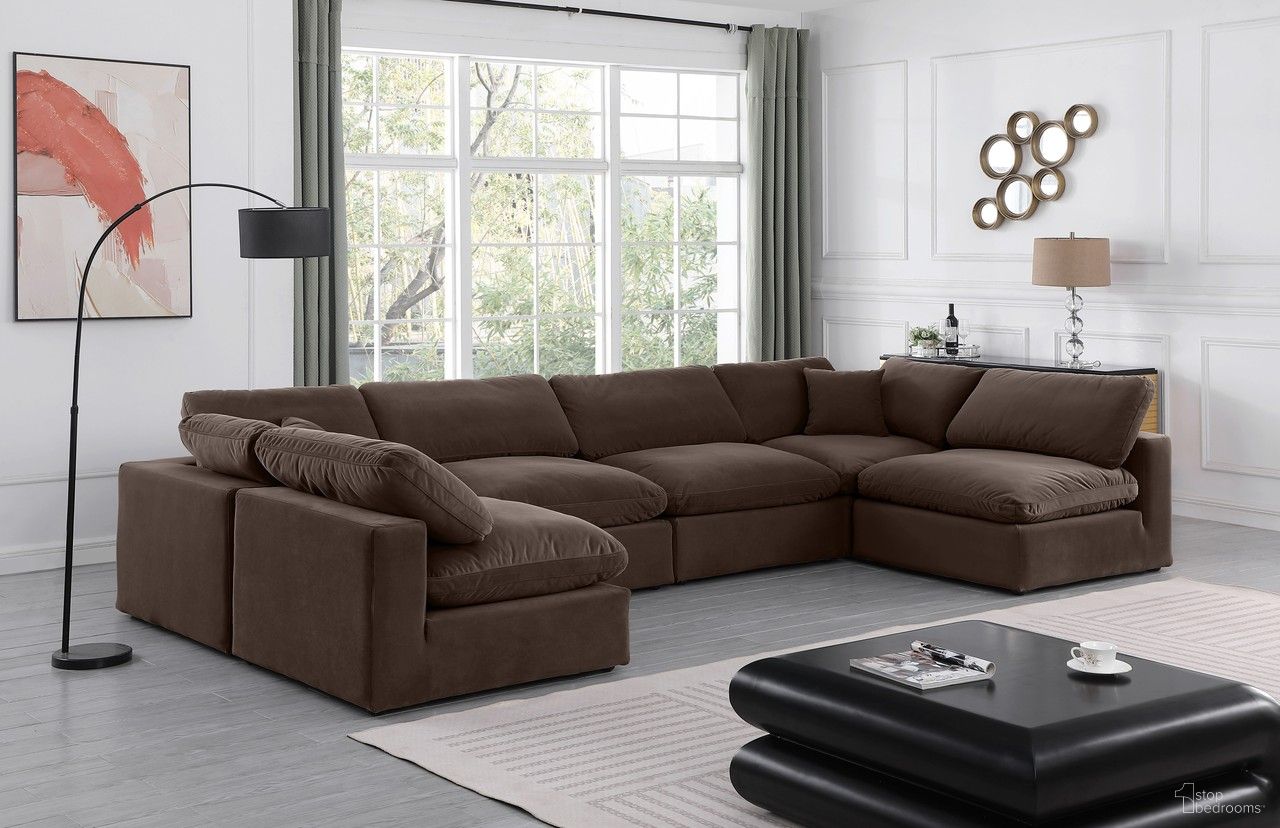 The appearance of Comfy Velvet 6 Piece Modular Sectional In Brown designed by Meridian in the modern / contemporary interior design. This brown piece of furniture  was selected by 1StopBedrooms from Comfy Collection to add a touch of cosiness and style into your home. Sku: 189Brown-Armless;189Brown-Armless;189Brown-Armless;189Brown-Armless;189Brown-Corner;189Brown-Corner. Material: Velvet. Layout: Modular.