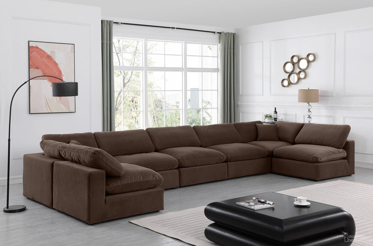 The appearance of Comfy Velvet 7 Piece Modular Sectional In Brown designed by Meridian in the modern / contemporary interior design. This brown piece of furniture  was selected by 1StopBedrooms from Comfy Collection to add a touch of cosiness and style into your home. Sku: 189Brown-Armless;189Brown-Armless;189Brown-Armless;189Brown-Armless;189Brown-Armless;189Brown-Corner;189Brown-Corner. Material: Velvet. Layout: Modular.
