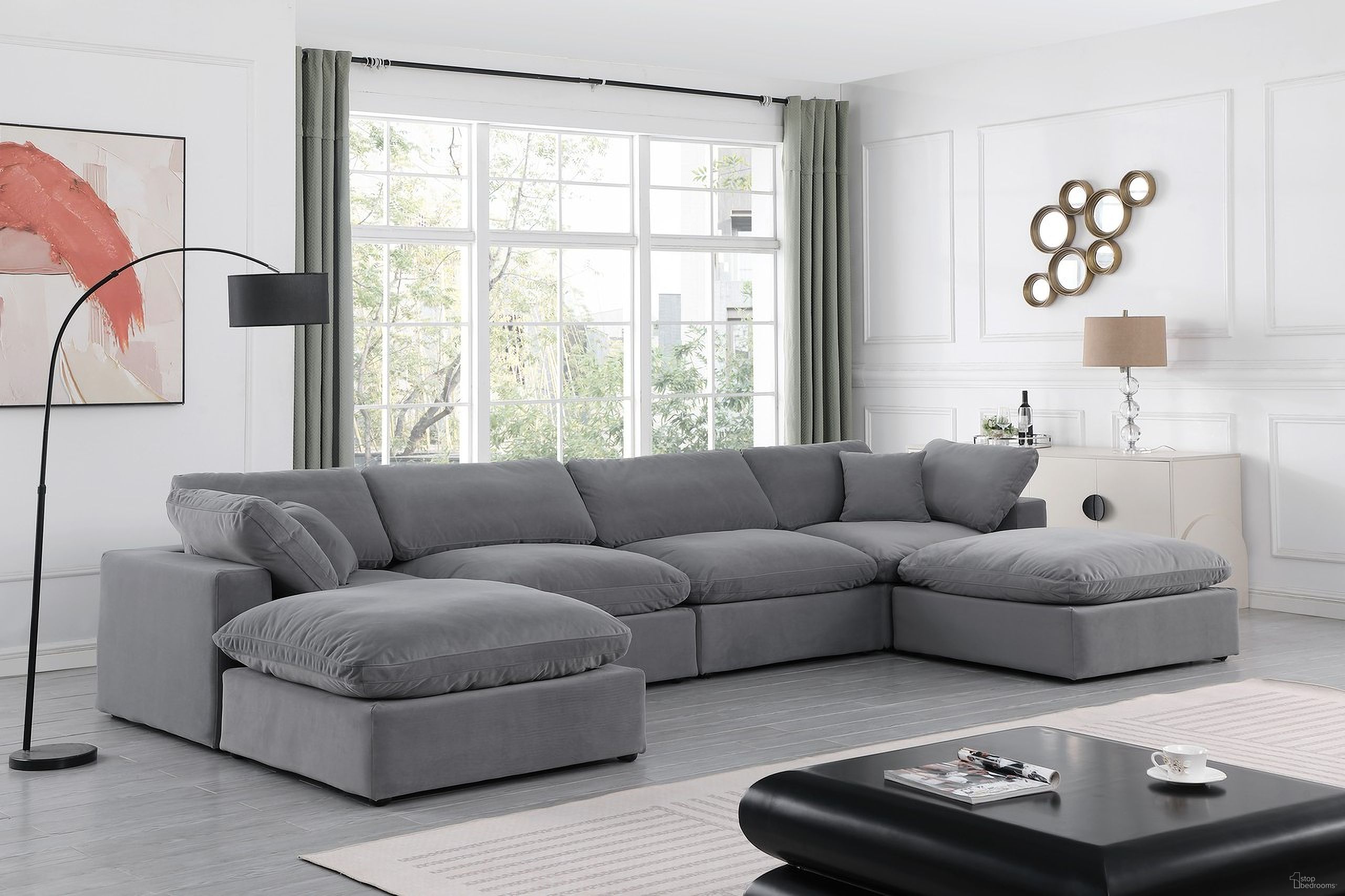 The appearance of Comfy Velvet 6 Piece Modular Sectional In Grey designed by Meridian in the modern / contemporary interior design. This grey piece of furniture was selected by 1StopBedrooms from Comfy Collection to add a touch of cosiness and style into your home. Sku: 189Grey-Armless;189Grey-Armless;189Grey-Corner;189Grey-Corner;189Grey-Ott;189Grey-Ott. Material: Velvet. Layout: Modular.