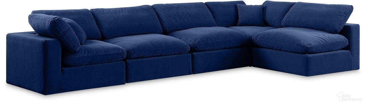 The appearance of Comfy Velvet 5 Piece Modular Sectional In Navy designed by Meridian in the modern / contemporary interior design. This navy piece of furniture  was selected by 1StopBedrooms from Comfy Collection to add a touch of cosiness and style into your home. Sku: 189Navy-Armless;189Navy-Armless;189Navy-Armless;189Navy-Corner;189Navy-Corner. Material: Velvet. Layout: Modular.