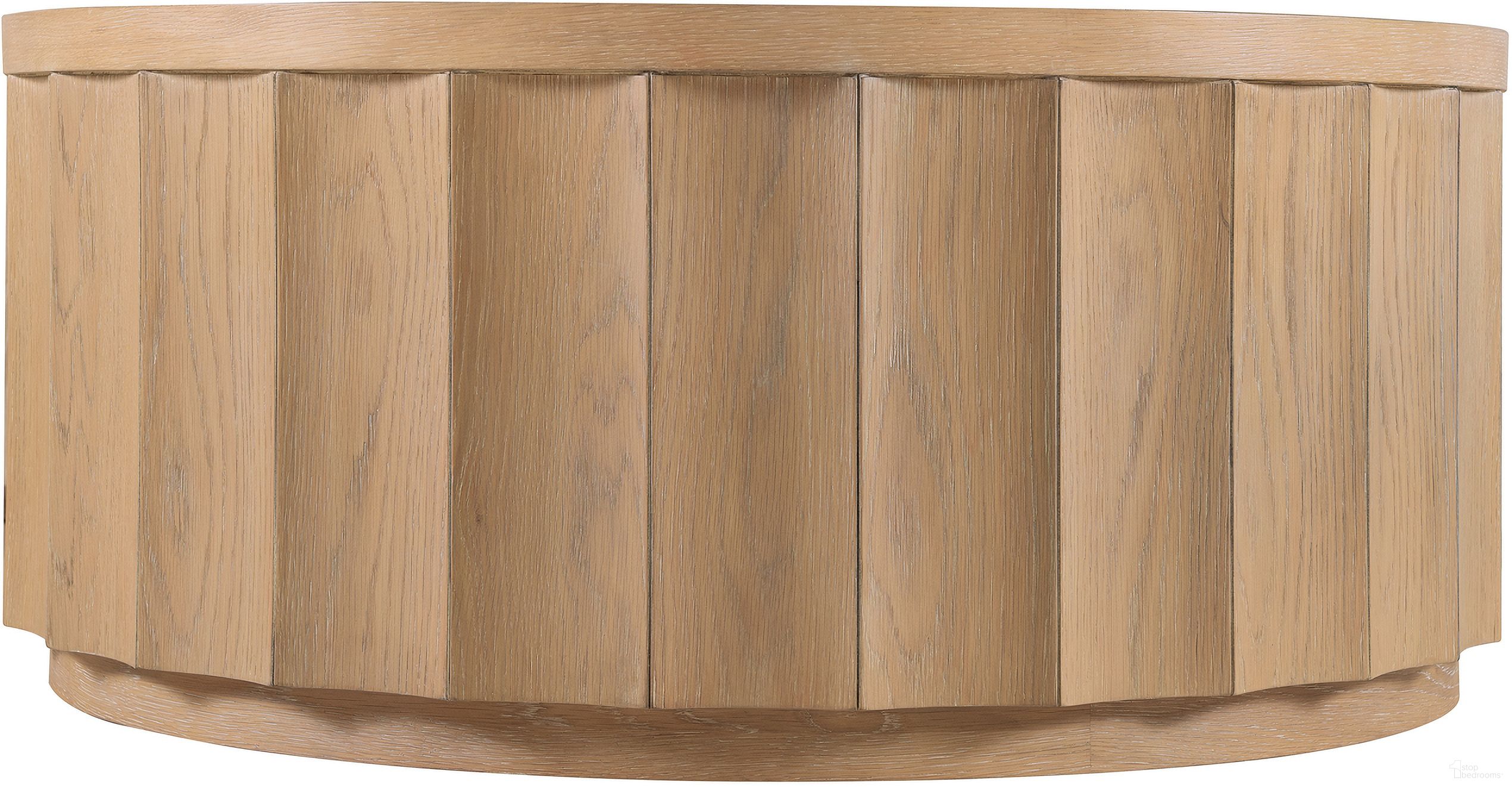 The appearance of Commerce and Market Willow Coffee Table In Light Wood designed by Hooker in the transitional interior design. This light wood piece of furniture was selected by 1StopBedrooms from Commerce and Market Collection to add a touch of cosiness and style into your home. Sku: 7228-80246-82. Material: Solid Oak.