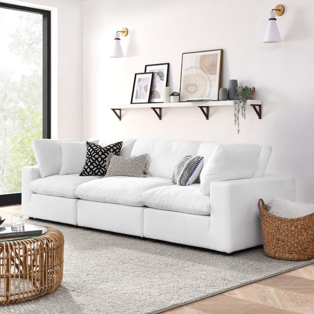 The appearance of Commix Down Filled Overstuffed 3 Piece Sectional Sofa Set In White designed by Modway in the modern / contemporary interior design. This off white piece of furniture  was selected by 1StopBedrooms from Commix Collection to add a touch of cosiness and style into your home. Sku: EEI-3270-PUW;EEI-3319-PUW;EEI-3319-PUW. Material: Polyester. Layout: Modular.