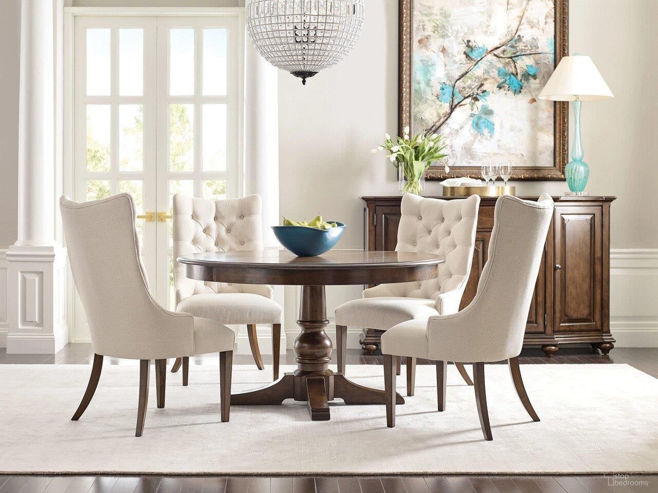 Commonwealth Round Dining Room Set In Warm Brunette