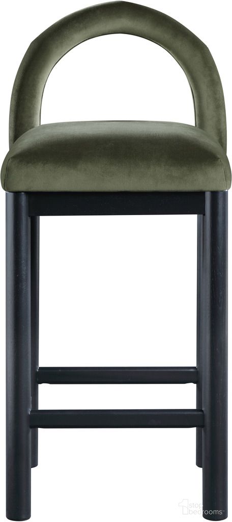 The appearance of Conrad Velvet Counter Stool In Black and Green designed by Meridian in the modern / contemporary interior design. This black/green piece of furniture was selected by 1StopBedrooms from Conrad Collection to add a touch of cosiness and style into your home. Sku: 11035Green-C. Material: Velvet.