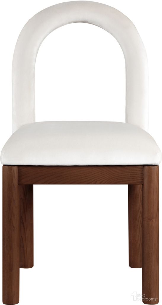 The appearance of Conrad Velvet Dining Chair In Brown and Cream designed by Meridian in the modern / contemporary interior design. This brown and cream piece of furniture was selected by 1StopBedrooms from Conrad Collection to add a touch of cosiness and style into your home. Sku: 11009Cream-C. Material: Velvet. Chair Type: Side Chair.