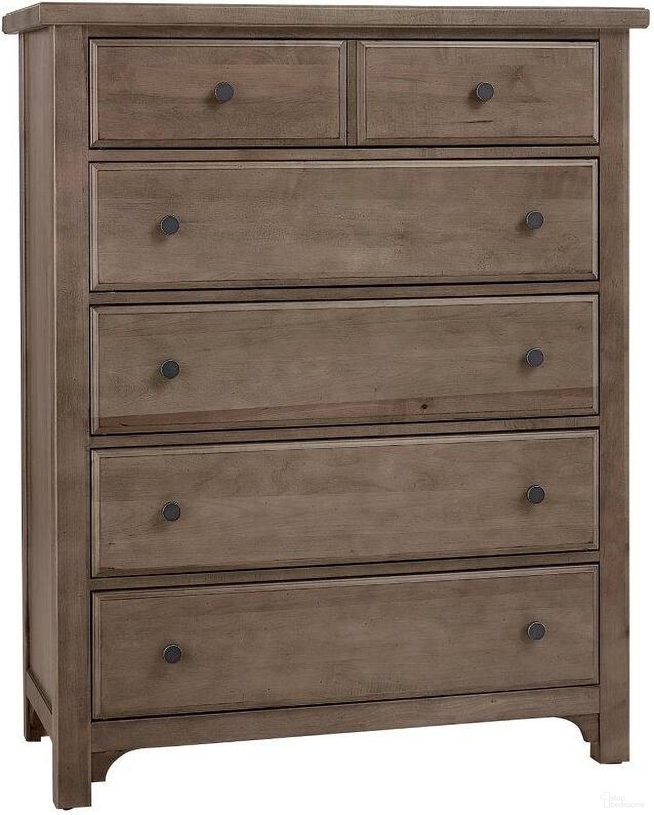 The appearance of Cool Farmhouse 5 Drawer Chest In Grey designed by Vaughan Bassett in the transitional interior design. This grey piece of furniture was selected by 1StopBedrooms from Cool Farmhouse Collection to add a touch of cosiness and style into your home. Sku: 801-115. Material: Wood.