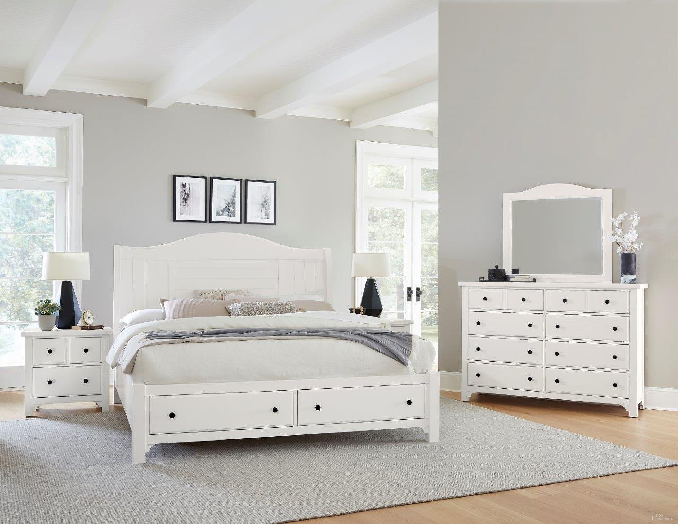 The appearance of Cool Farmhouse Sleigh Storage Bedroom Set In Soft White designed by Vaughan Bassett in the transitional interior design. This soft white piece of furniture was selected by 1StopBedrooms from Cool Farmhouse Collection to add a touch of cosiness and style into your home. Sku: 804-553;804-050B;804-502;TT-555T;804-227. Bed Type: Sleigh Bed. Material: Wood. Bed Size: Queen.
