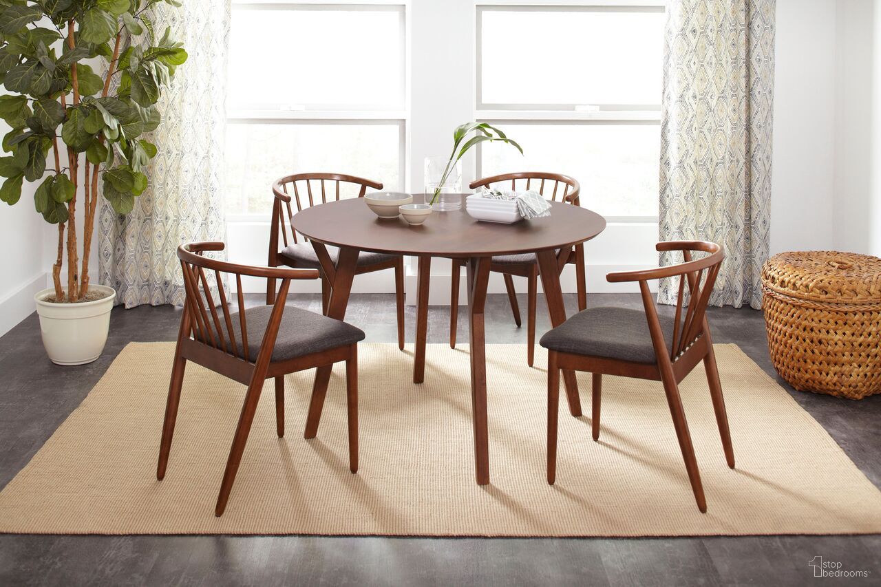 The appearance of Copenhagen Brown Round Dining Room Set designed by Jofran in the modern / contemporary interior design. This brown piece of furniture was selected by 1StopBedrooms from Copenhgen Collection to add a touch of cosiness and style into your home. Sku: 1769-44;1769-DENMARK. Table Base Style: Legs. Table Top Shape: Round. Material: Wood. Size: 44".
