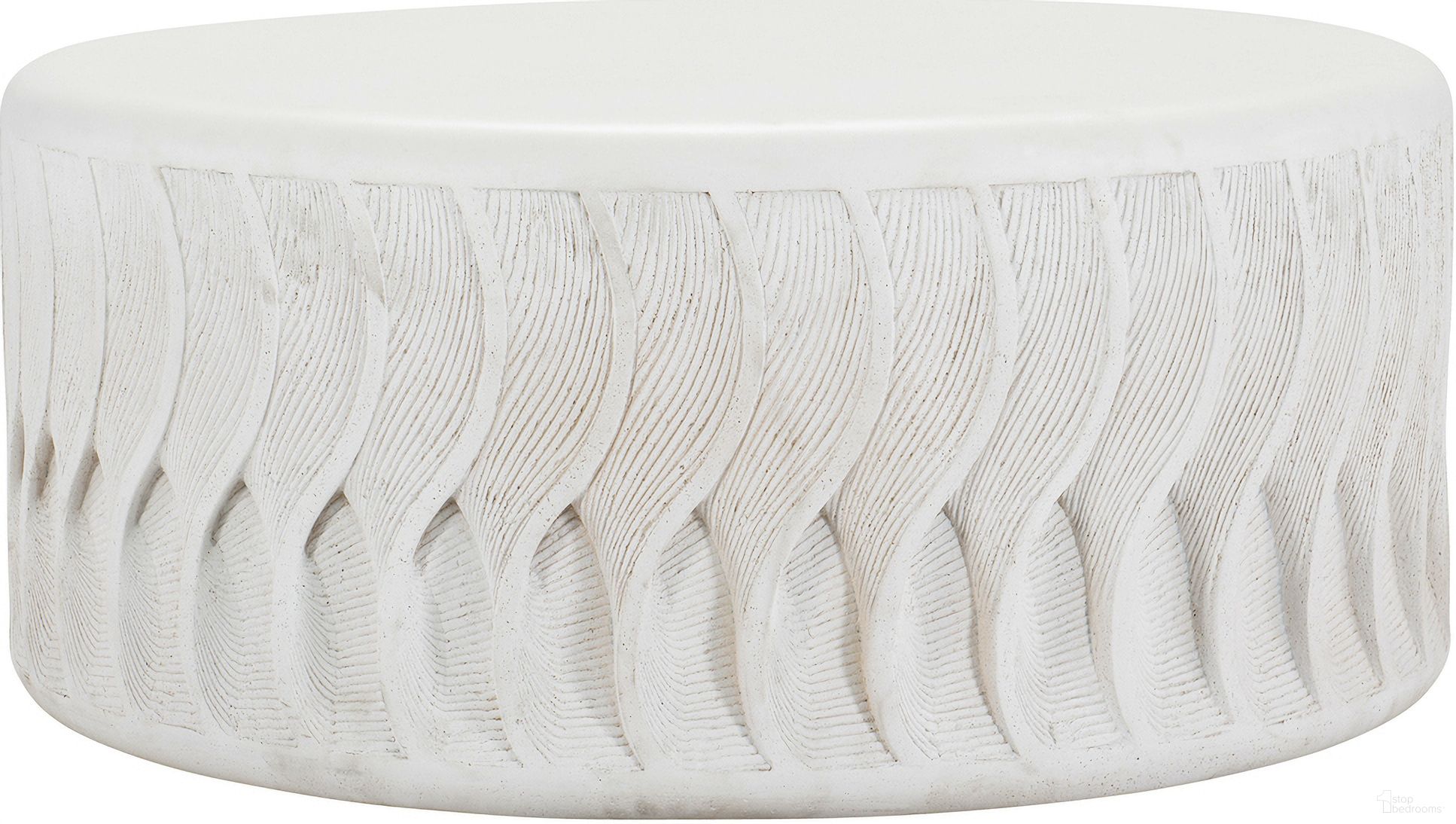 The appearance of Coquille Outdoor Cocktail Table designed by Bernhardt in the modern / contemporary interior design. This white piece of furniture was selected by 1StopBedrooms from Coquille Collection to add a touch of cosiness and style into your home. Sku: X03029. Table Top Shape: Round. Material: Stonecast.