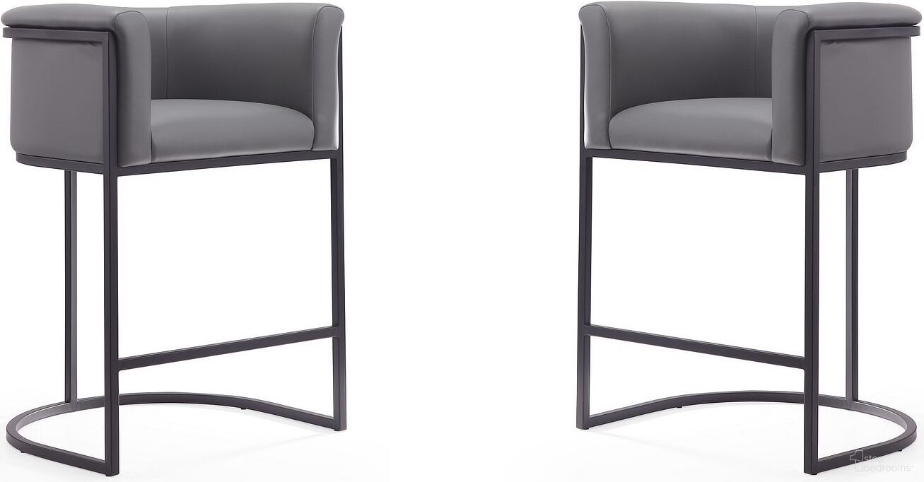 The appearance of Cosmopolitan Counter Stool in Grey and Black (Set of 2) designed by Manhattan Comfort in the transitional interior design. This black and grey piece of furniture was selected by 1StopBedrooms from Cosmopolitan Collection to add a touch of cosiness and style into your home. Sku: CS008-GY;CS008-GY. Material: Metal.