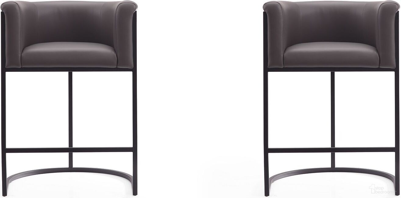 The appearance of Cosmopolitan Counter Stool in Pebble and Black (Set of 2) designed by Manhattan Comfort in the transitional interior design. This pebble piece of furniture was selected by 1StopBedrooms from Cosmopolitan Collection to add a touch of cosiness and style into your home. Sku: CS008-PE;CS008-PE. Material: Metal.