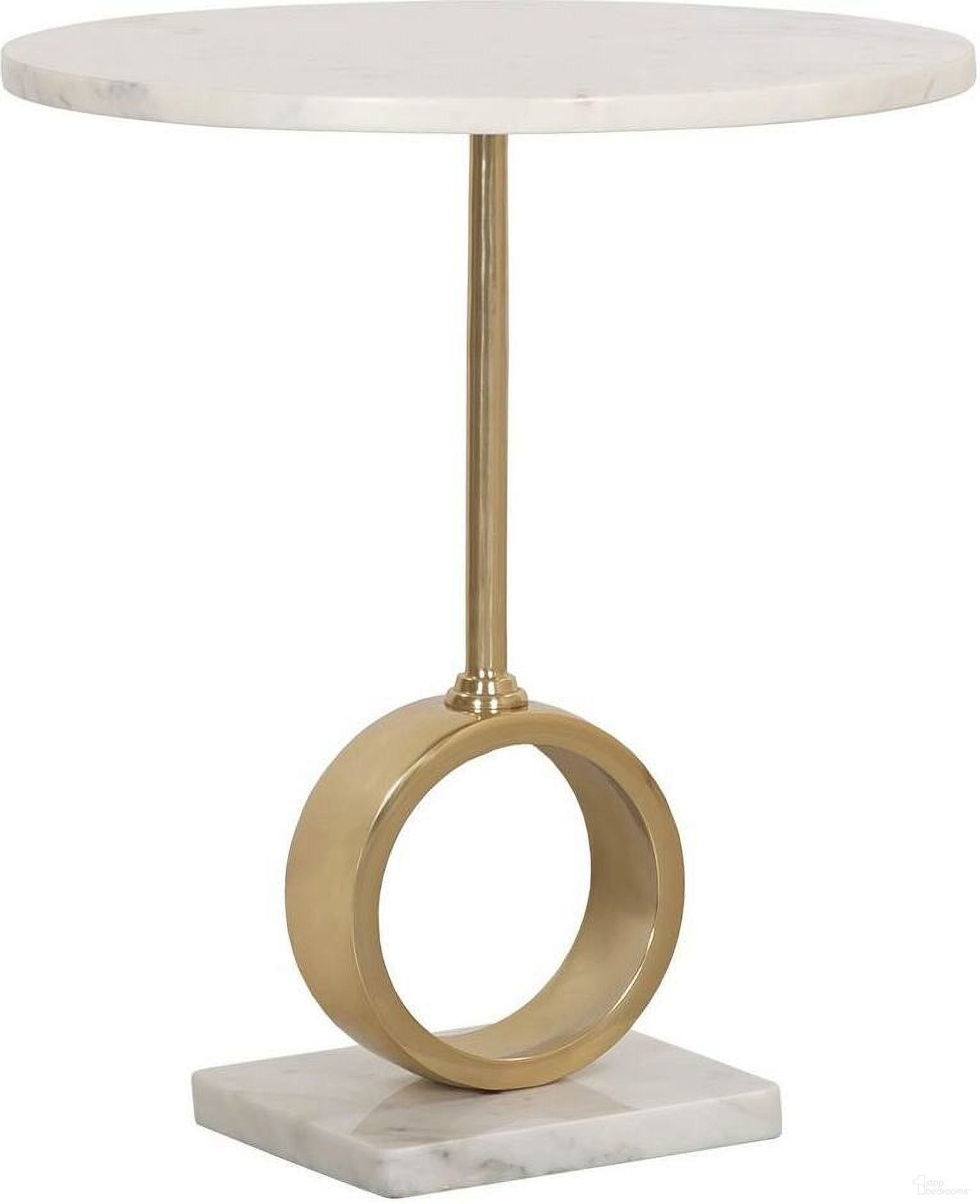 The appearance of Cosmotini Drink Table In Cream and Gold designed by Fairfield Chair in the transitional interior design. This cream/gold piece of furniture  was selected by 1StopBedrooms from Sundries Collection to add a touch of cosiness and style into your home. Sku: 8031-88. Material: Marble.