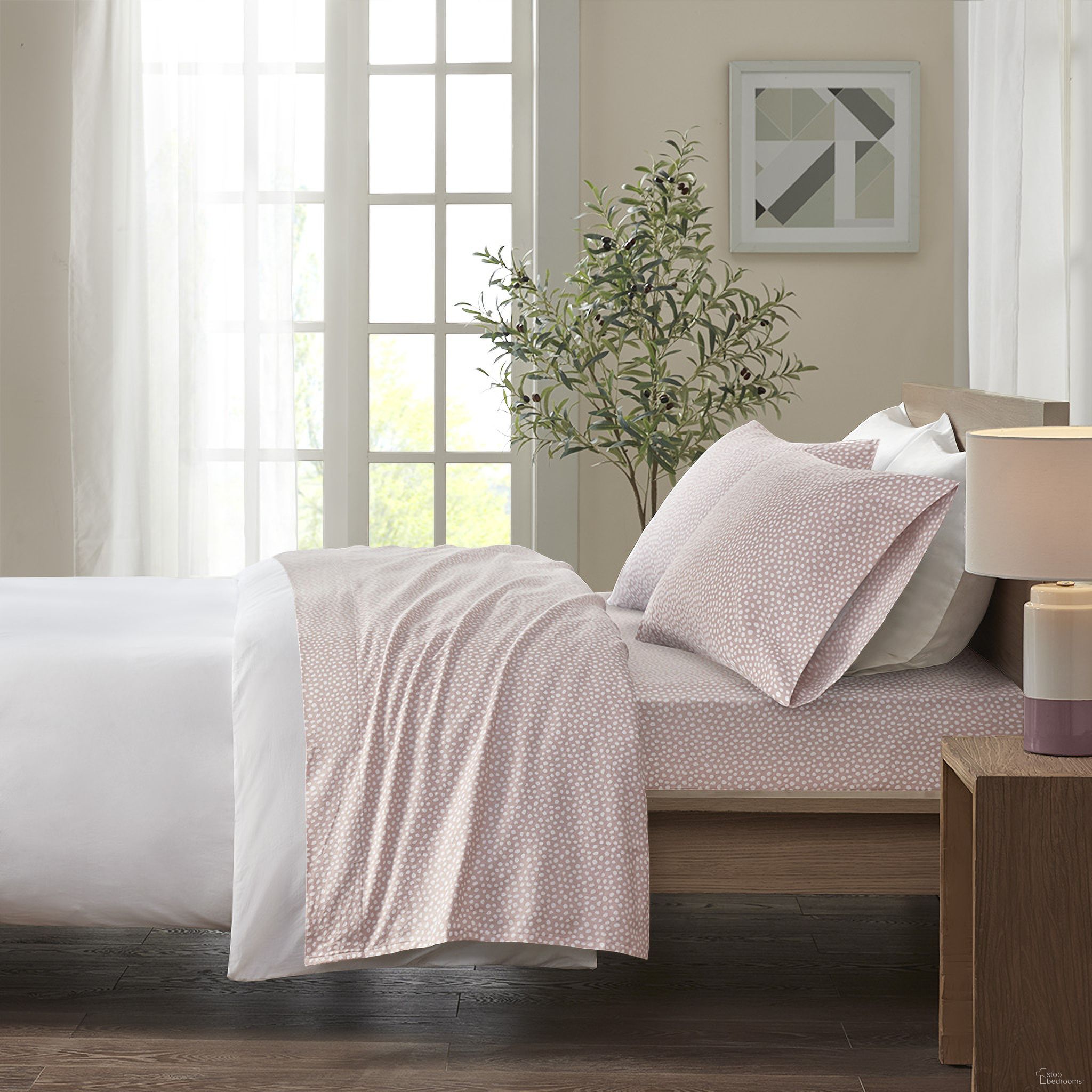 Cozy Cotton Flannel Printed 4 Piece Queen Sheet Set In Blush Dots
