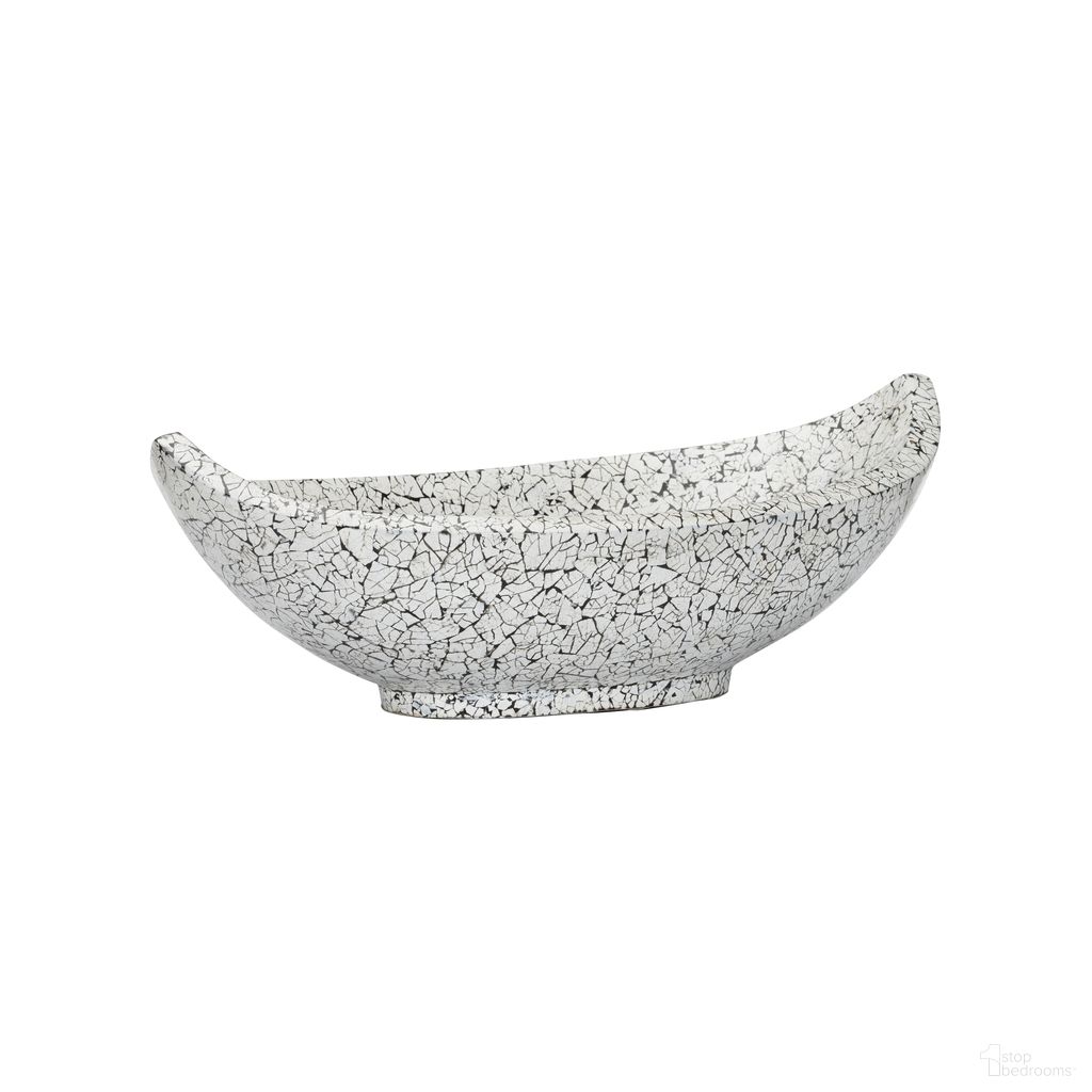 The appearance of Crackled Long Bowl In Black and White designed by Chelsea House in the modern / contemporary interior design. This black/white piece of furniture was selected by 1StopBedrooms from Chelsea House Misc Collection to add a touch of cosiness and style into your home. Sku: 385997. Material: Resin.