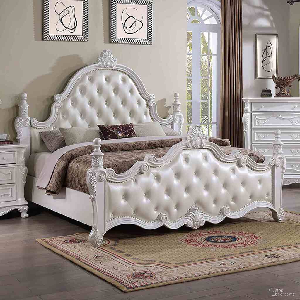 The appearance of Cremona Eastern King Bed In White designed by Furniture of America in the traditional interior design. This white piece of furniture was selected by 1StopBedrooms from Cremona Collection to add a touch of cosiness and style into your home. Sku: FM7637WH-EK-3;FM7637WH-K-1;FM7637WH-K-2;FM7637WH-K-4. Bed Type: Panel Bed. Material: Leather. Bed Size: King.