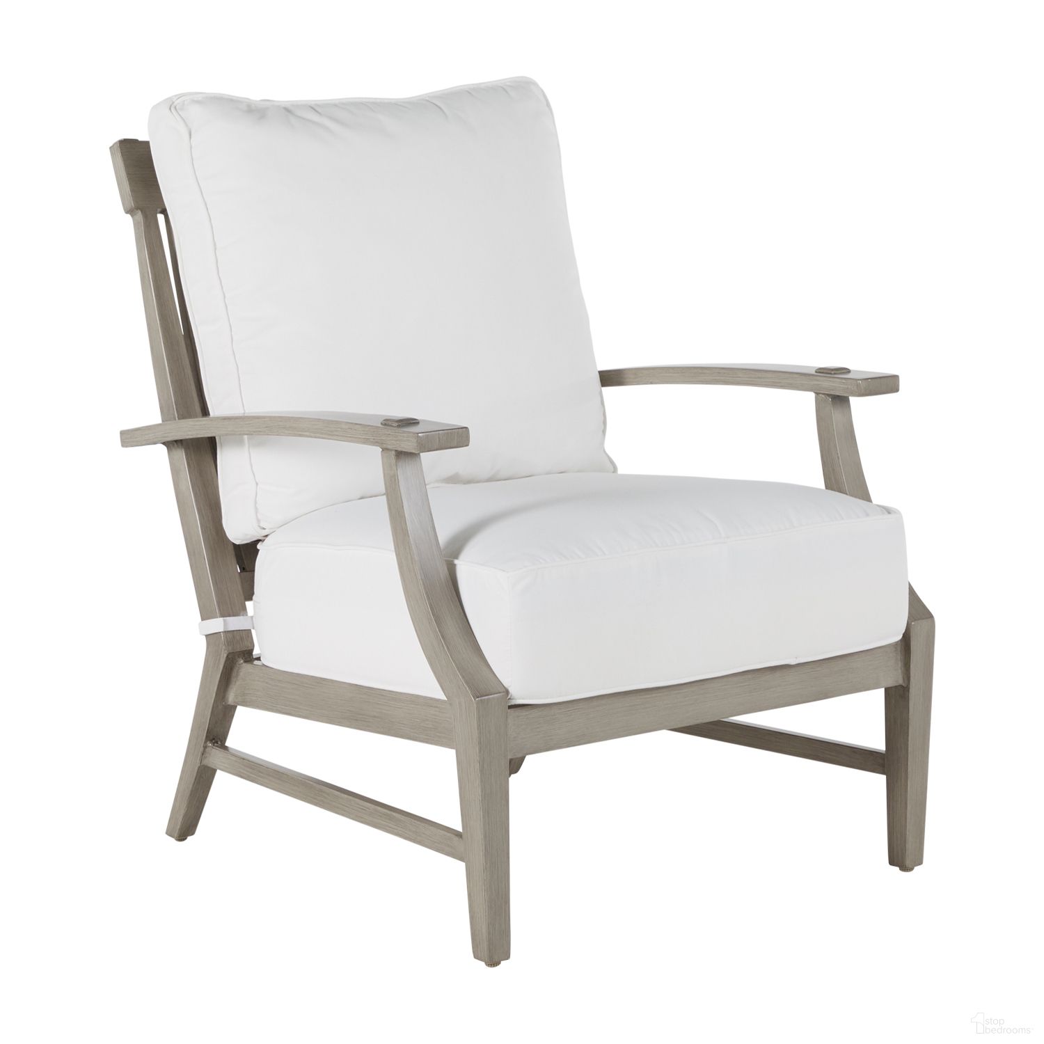 The appearance of Croquet Aluminum Lounge Chair In Bali Pearl designed by Summer Classics in the transitional interior design. This bali pearl piece of furniture was selected by 1StopBedrooms from Croquet Aluminum Collection to add a touch of cosiness and style into your home. Sku: 333724+C312P4219N. Material: Aluminum.