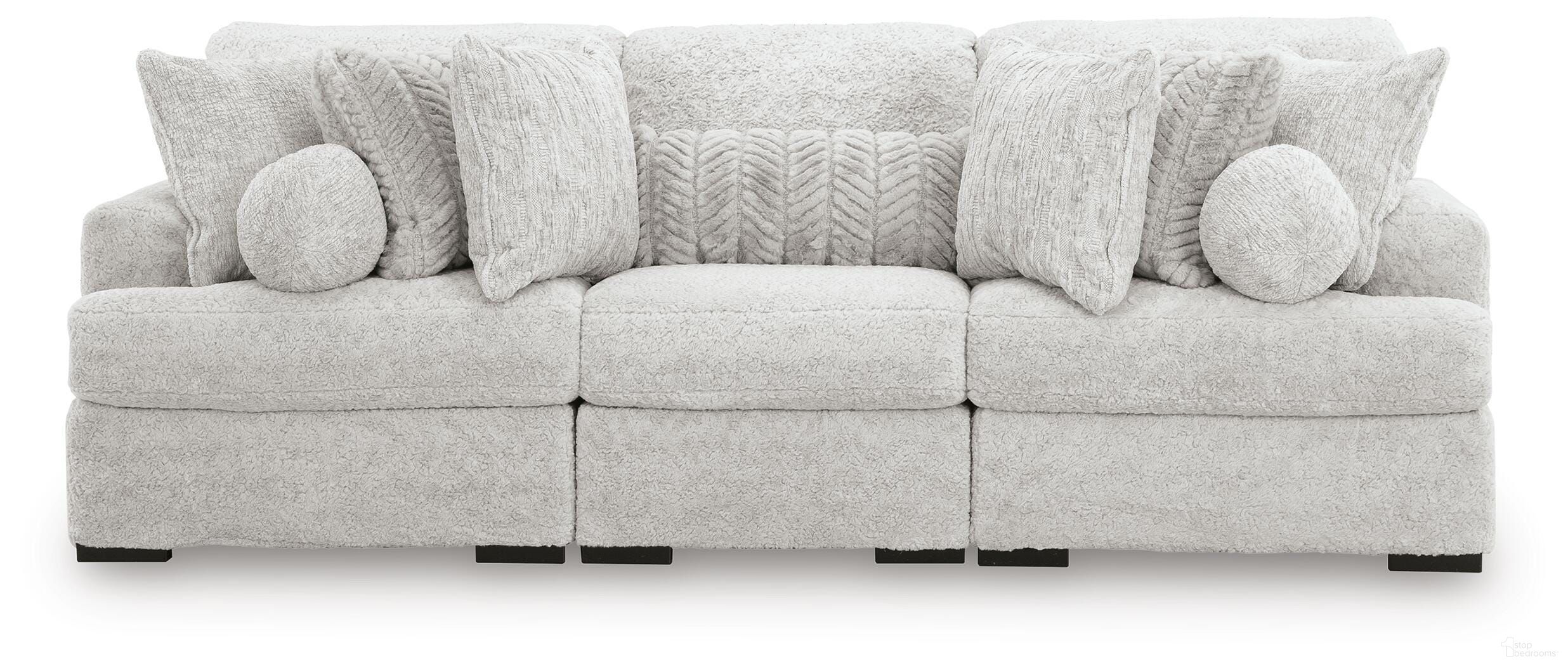 Cuddlesome 3-Piece Sectional Sofa In Arctic