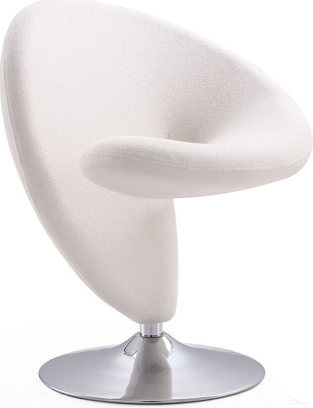 The appearance of Curl Swivel Accent Chair in Cream and Polished Chrome designed by Manhattan Comfort in the modern / contemporary interior design. This cream piece of furniture was selected by 1StopBedrooms from Curl Collection to add a touch of cosiness and style into your home. Sku: AC040-CR. Material: Metal.