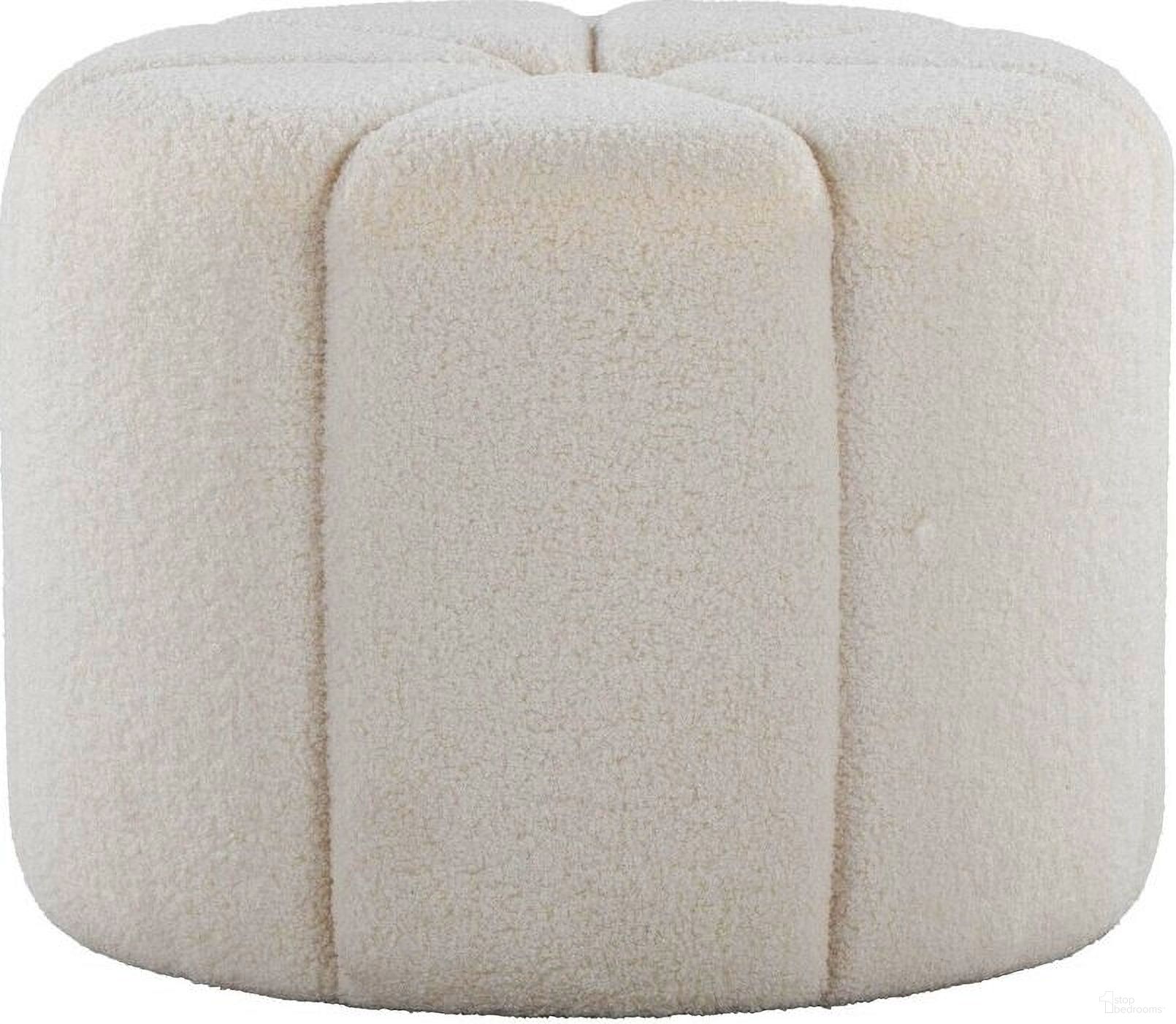 The appearance of Daisy Ottoman In White designed by Lumisource in the modern / contemporary interior design. This white piece of furniture was selected by 1StopBedrooms from Daisy Collection to add a touch of cosiness and style into your home. Sku: OT-DAISY W. Material: Foam.