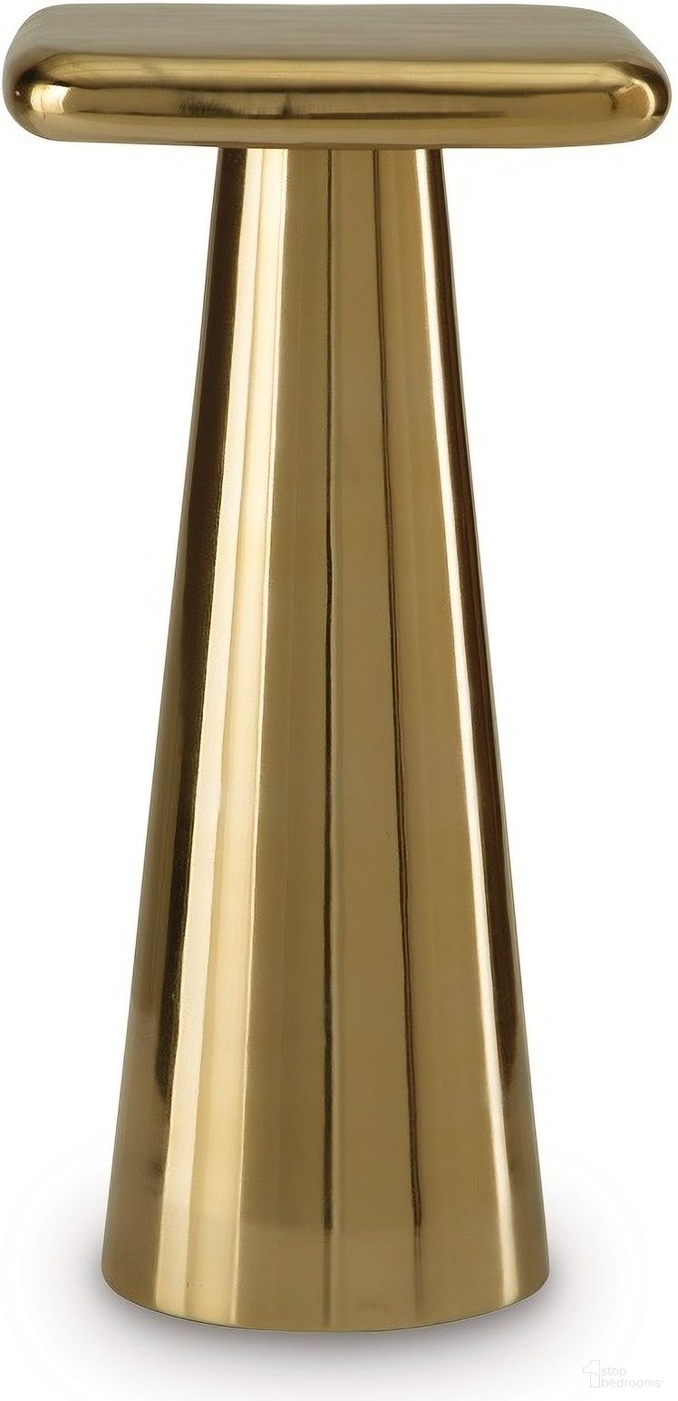 The appearance of Dallenburg Accent Table In Gold designed by Signature Design by Ashley in the modern / contemporary interior design. This gold piece of furniture  was selected by 1StopBedrooms from Dallenburg Collection to add a touch of cosiness and style into your home. Sku: A4000717.